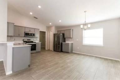 Main picture of 6490 Polly Ln