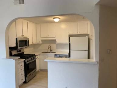 Main picture of 11939 Weddington St