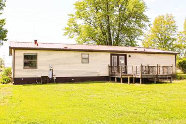 Main picture of 124 S Endicott
