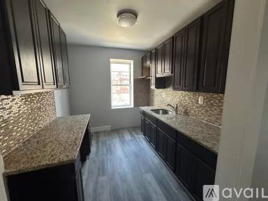 Main picture of 784 Dr Martin Luther King Jr Blvd