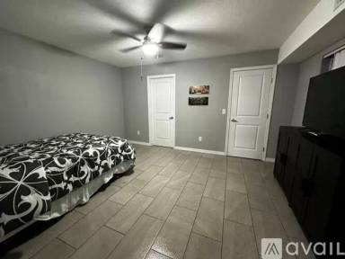Main picture of 43 Windtree Ln