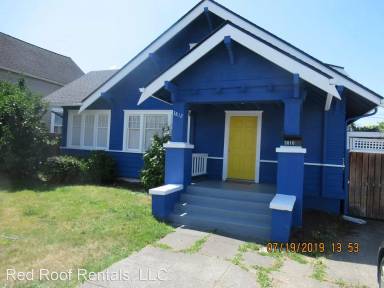 Main picture of 3812 S Thompson Ave