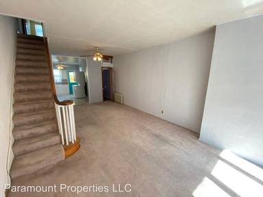 Main picture of 1821 Daly St
