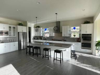 Main picture of 953 Compass Dr