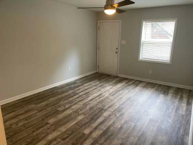 Main picture of 5913 Lone Oak Dr SW