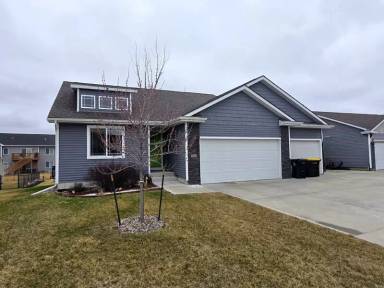 Main picture of 950 8th St