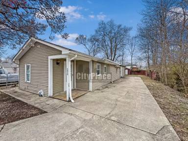 Main picture of 5030 W Caven St