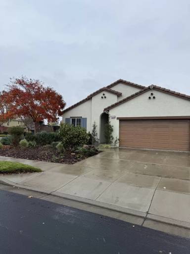 Main picture of 2219 Eastport Dr