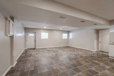 Main picture of 8720 E Winner Rd
