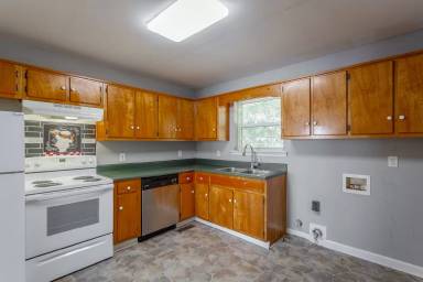 Main picture of 4301 Dayton Blvd