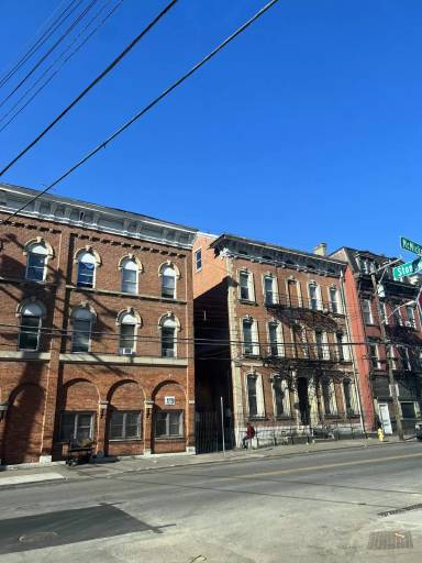 Main picture of McMicken - Unit 4