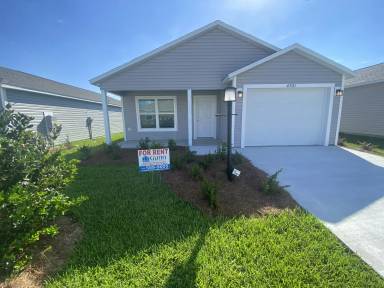 Main picture of 4521 Benjamin Pl