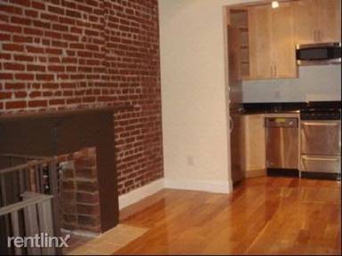 Main picture of 51 Greenwich Ave