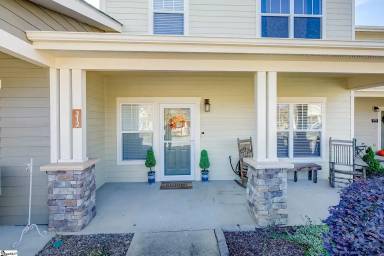 Main picture of 312 Shallow Dr