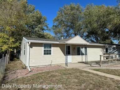 Main picture of 2808 W North Front St