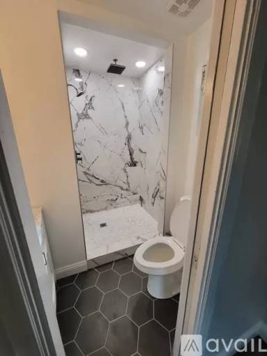 Main picture of 4440 N 44th St
