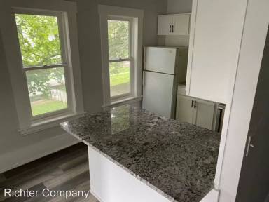 Main picture of 1009 Sibley St NW