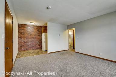 Main picture of 1969 W Villard Ave