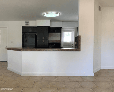 Main picture of 3751 SW 46th Ave