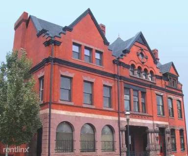 Main picture of Thaw Mansion-North Side