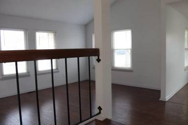 Main picture of 1544 Edgewater Dr