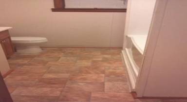 Main picture of 1323 Tama St