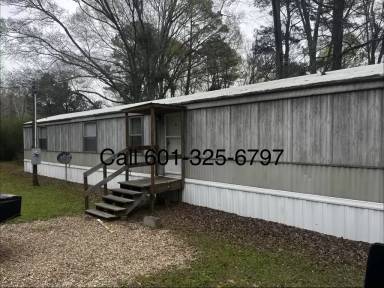 Main picture of 160 Old Salt Rd