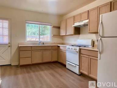 Main picture of 500 Los Arboles Ave NW
