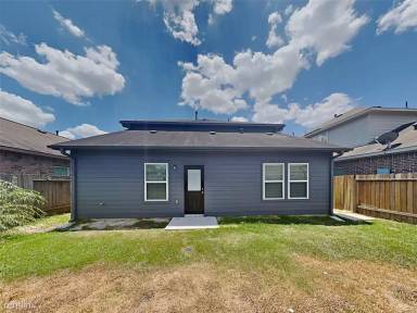 Main picture of 7706 Foxwaithe Ln
