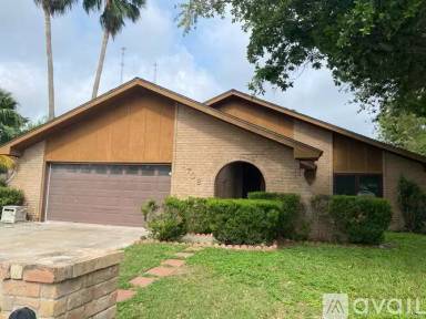 Main picture of 1708 Goldcrest Ave