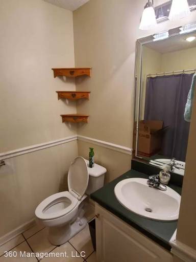 Main picture of 9514 Lee Road 54