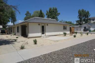 Main picture of 585 5th St