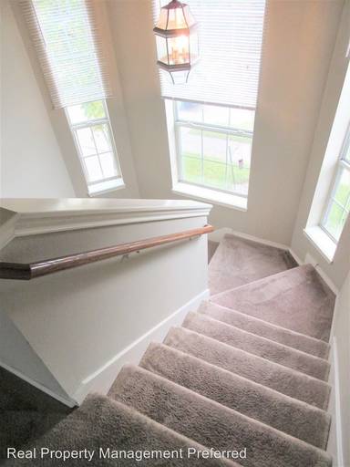 Main picture of 16506 Strathmore Manor Ln
