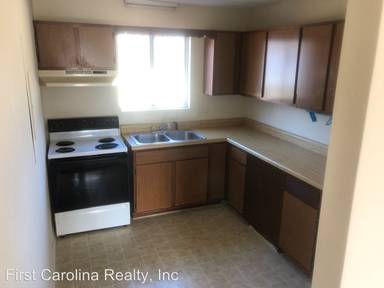 Main picture of Hilltop Dr