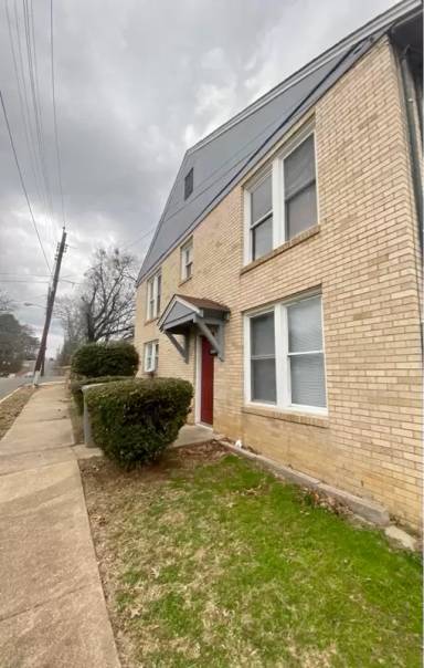 Main picture of 3001 Greenwood Ave