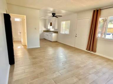 Main picture of 11982 Grevillea Ave