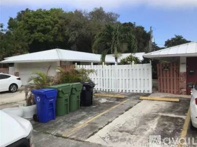 Main picture of 1827 SW 11th St