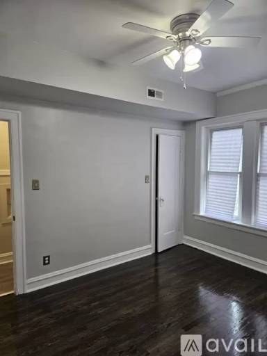 Main picture of 8309 S Throop St