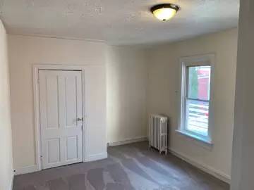 Main picture of 722 Manor St