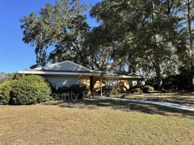 Main picture of 4100 NW 48th Pl
