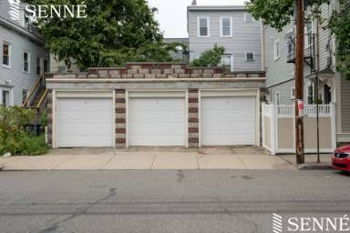 Main picture of 121 Sciarappa St