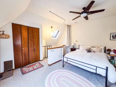 Main picture of 438 W Wilson St