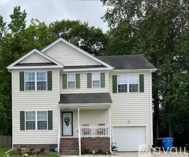 Main picture of 401 Harper Ct