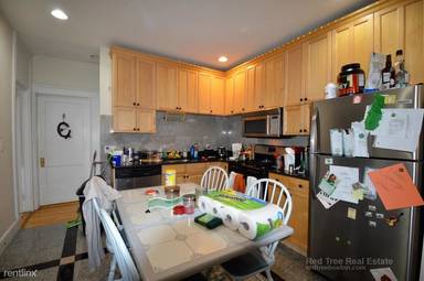 Main picture of 69 Babcock St