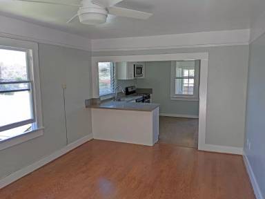 Main picture of 4125 Georgia St