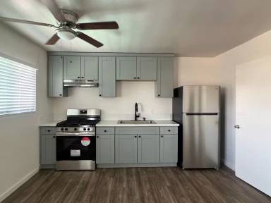 Main picture of 540 Flower St