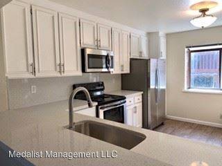 Main picture of 816 Arlene Way