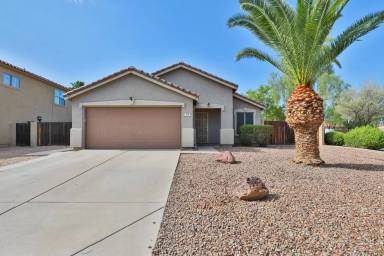 Main picture of 955 E Pinto Ct