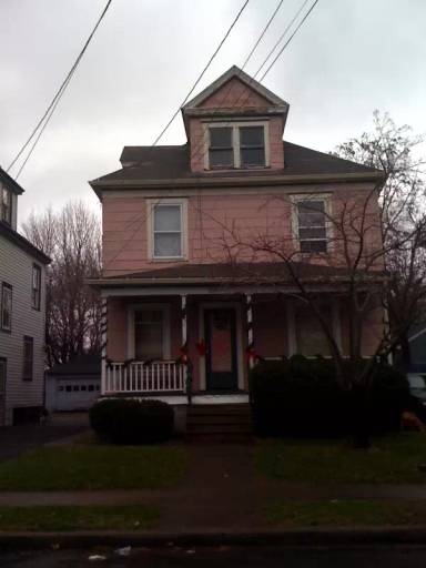 Main picture of 328 W Ostrander Ave