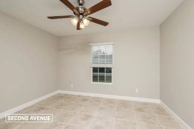 Main picture of 407 Lambright St SW